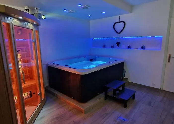 Le Reve Sauna Ecran Cinema * Colmar