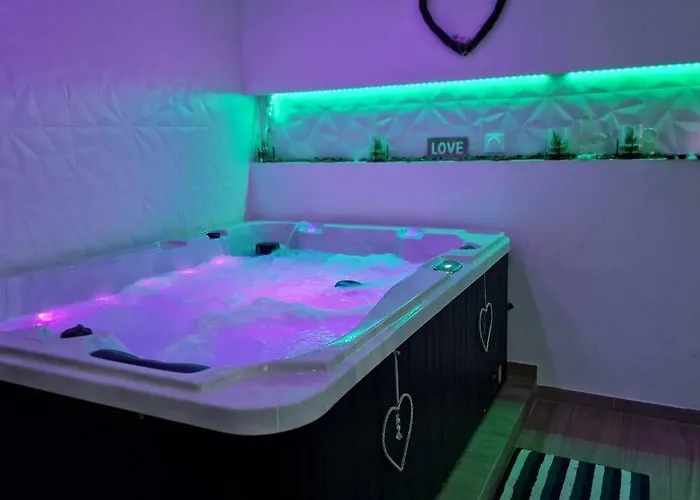 Apartment Le Reve Sauna Ecran Cinema