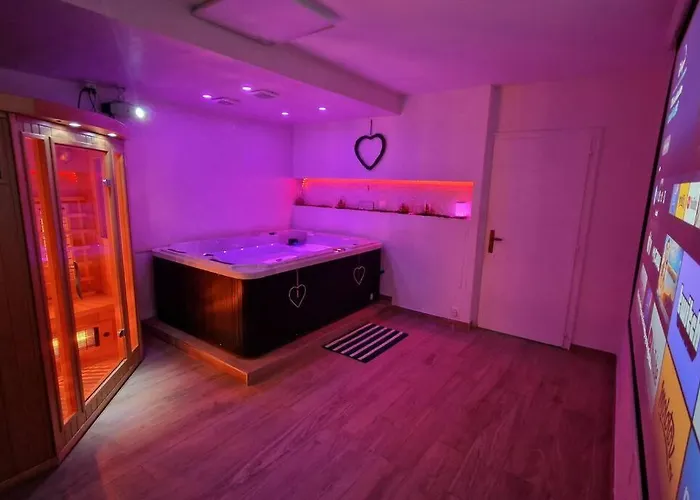 Le Reve Sauna Ecran Cinema Apartment *