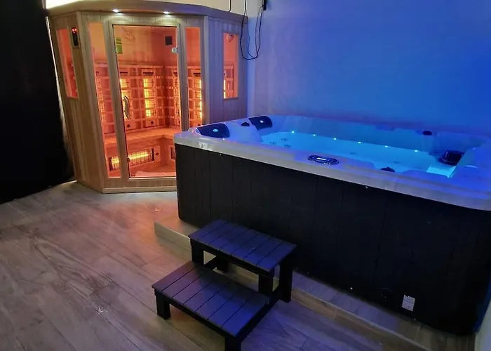 Le Reve Sauna Ecran Cinema Apartment
